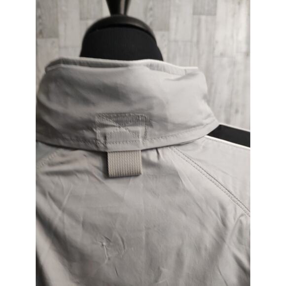 Champs Sports Men's gray and black hooded with pockets windbreaker Size Large - Picture 7 of 12